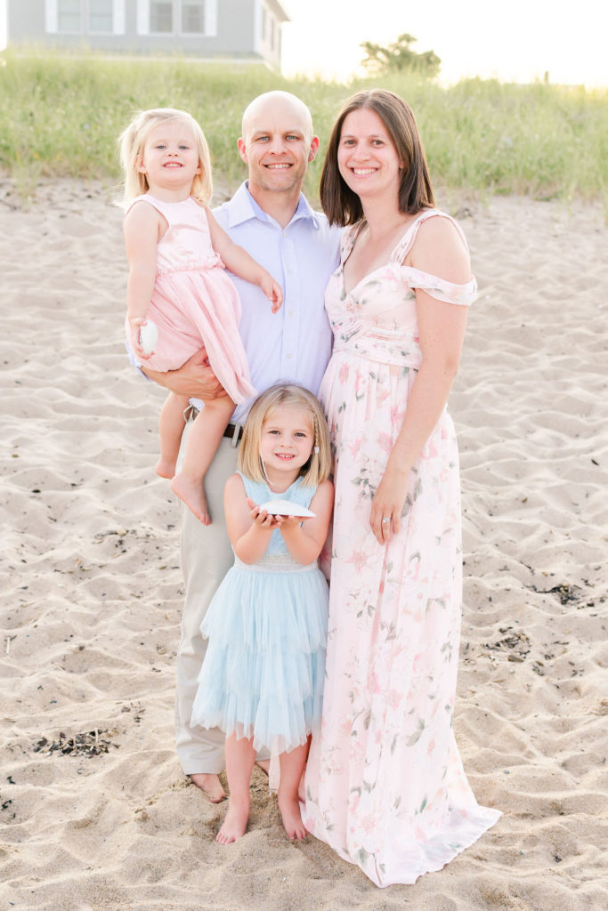 Canton, CT Family Photographer | Beach Family Portrait Session | Sharon Leger Photography