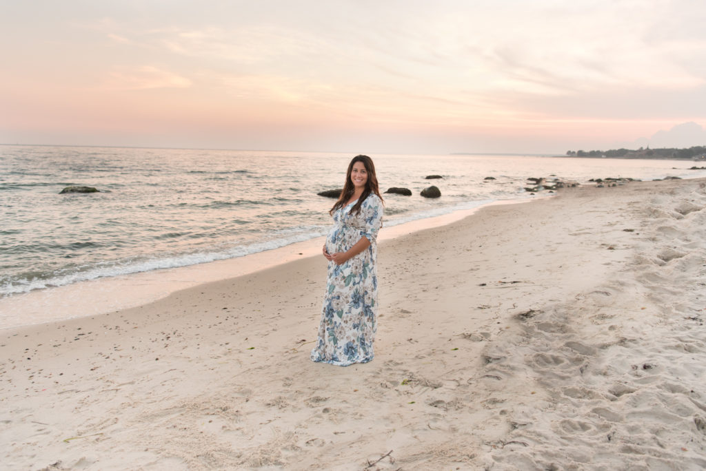 Canton, CT Newborn and Family Photographer | Choosing an Ideal Location | Maternity Sunset Session