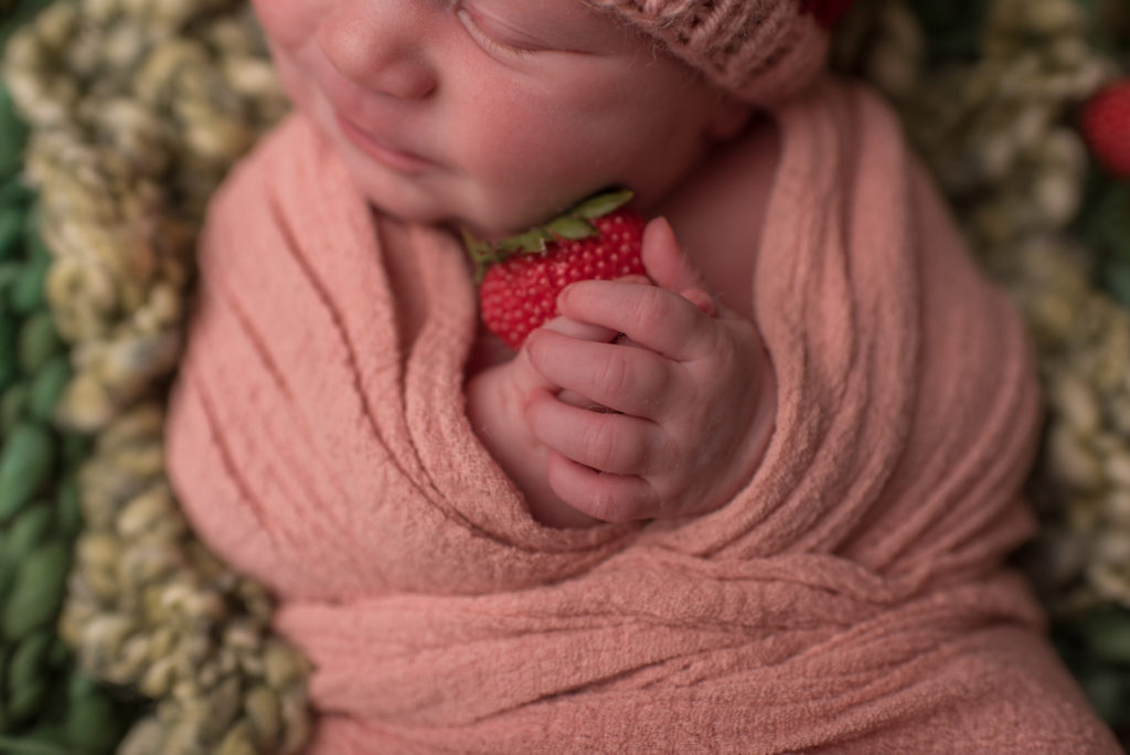 Canton CT Newborn Photographer || Sharon Leger Photography