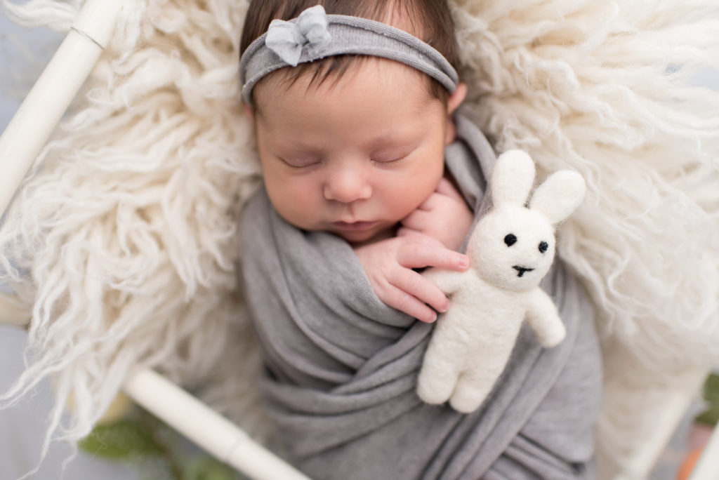 Best Newborn Photographer in CT || Sharon Leger Photography