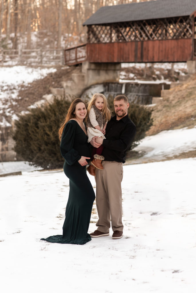 Snow Maternity Session in Avon, CT | Sharon Leger Photography