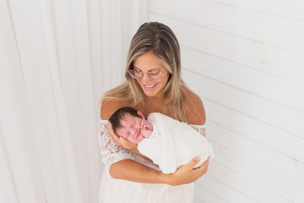 CT Baby Photographer | Sharon Leger Photography | Canton, Connecticut Newborn and Family Photographer