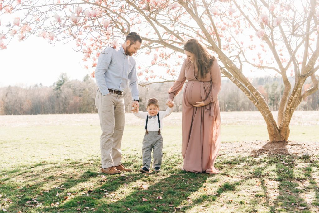 Spring Blossom Maternity Session | Sharon Leger Photography | West Hartford, Connecticut | Newborn and Family Photography