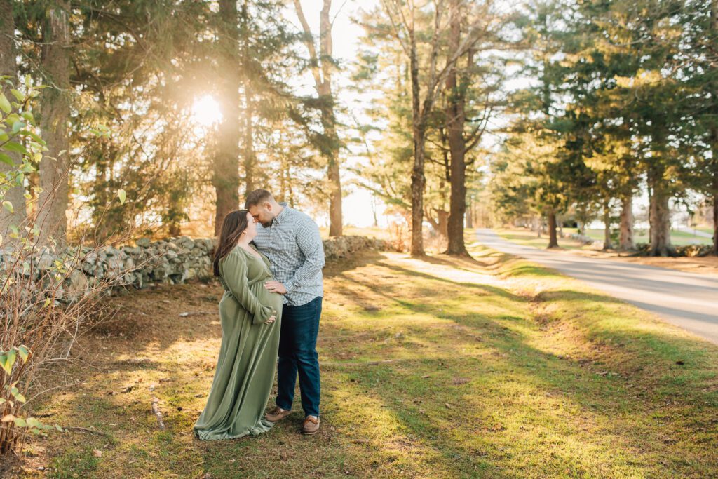 Topsmead Fall Maternity Session | Sharon Leger Photography | CT Newborn and Family Photographer