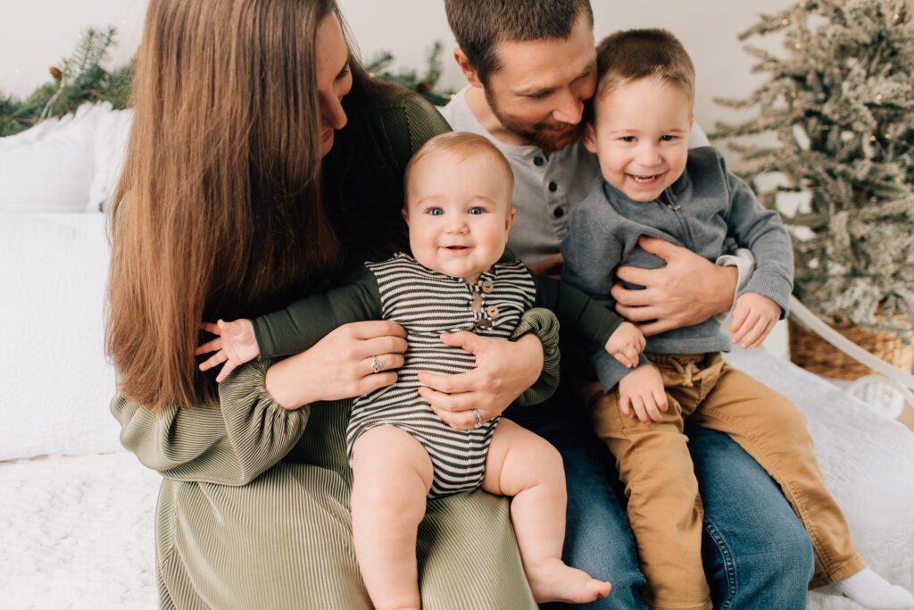 Studio Holiday Mini Session | CT Newborn and Family Photographer | Sharon Leger Photography