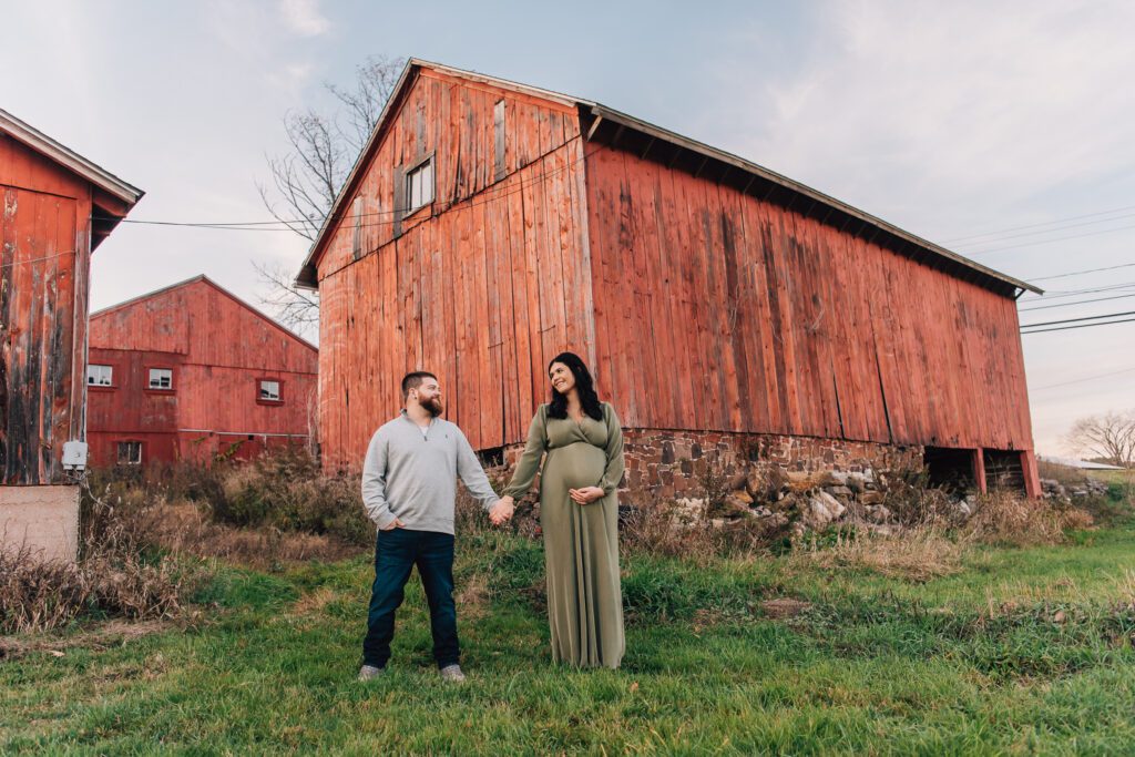 Connecticut Maternity Photographer | Simsbury, CT | Sharon Leger Photography | CT Newborn and Family Photographer