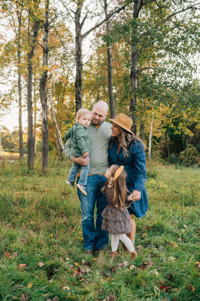 Fall Orchard Family Session | Canton, CT