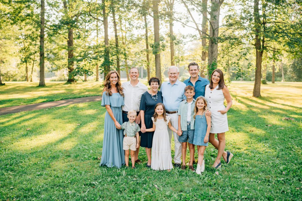 Summer Extended Family Session at Elizabeth Park | Canton CT Family Photographer