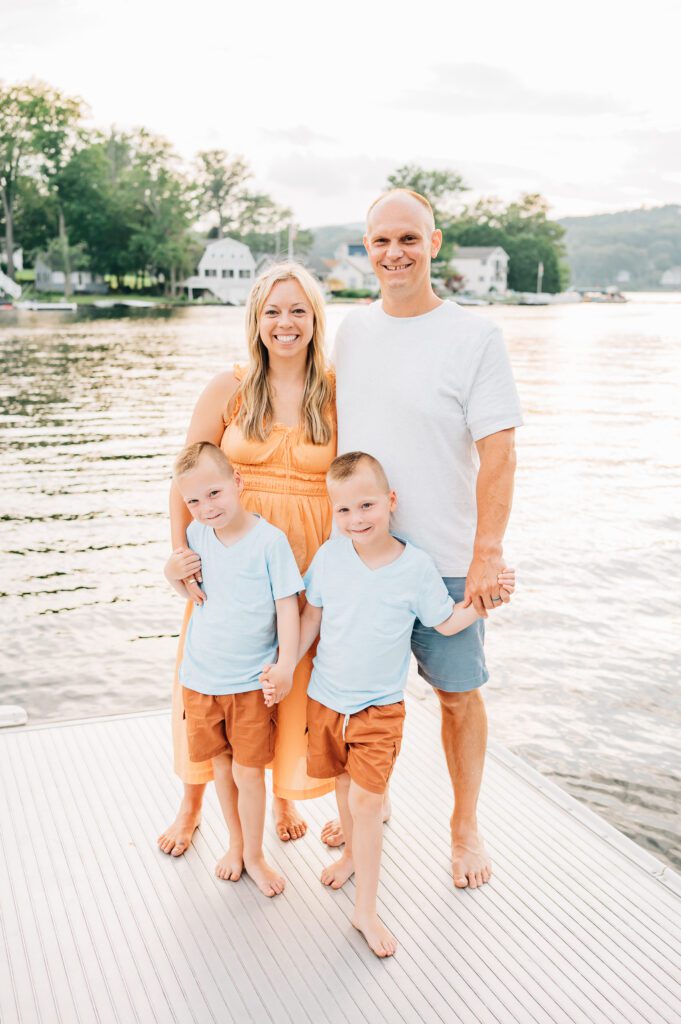 Lake Family Photo Session | Canton CT Family Photographer